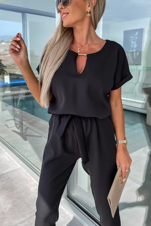 Drune | Eleganter Keyhole Jumpsuit Mit Gürtel Für Damen