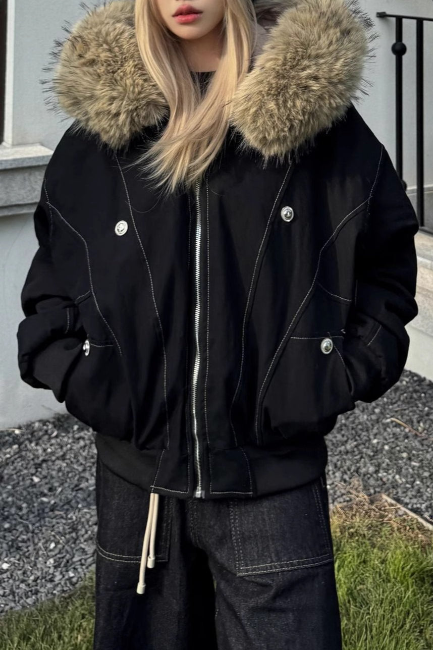 Drune | Kurze Puffer Jacke mit Fellkragen