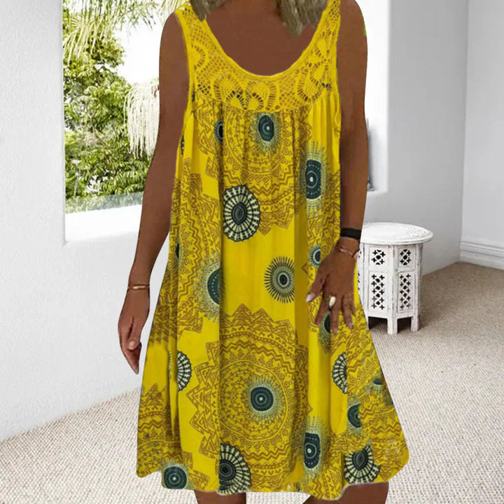 Drune | Ärmelloses Kleid mit Lebendigem Boho-Print
