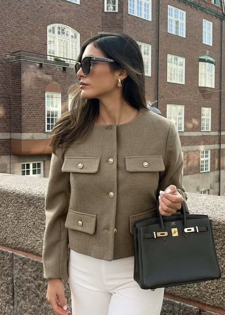 Drune | Tweed cropped Jacket – Klassische Eleganz mit goldenen Knopfakzenten