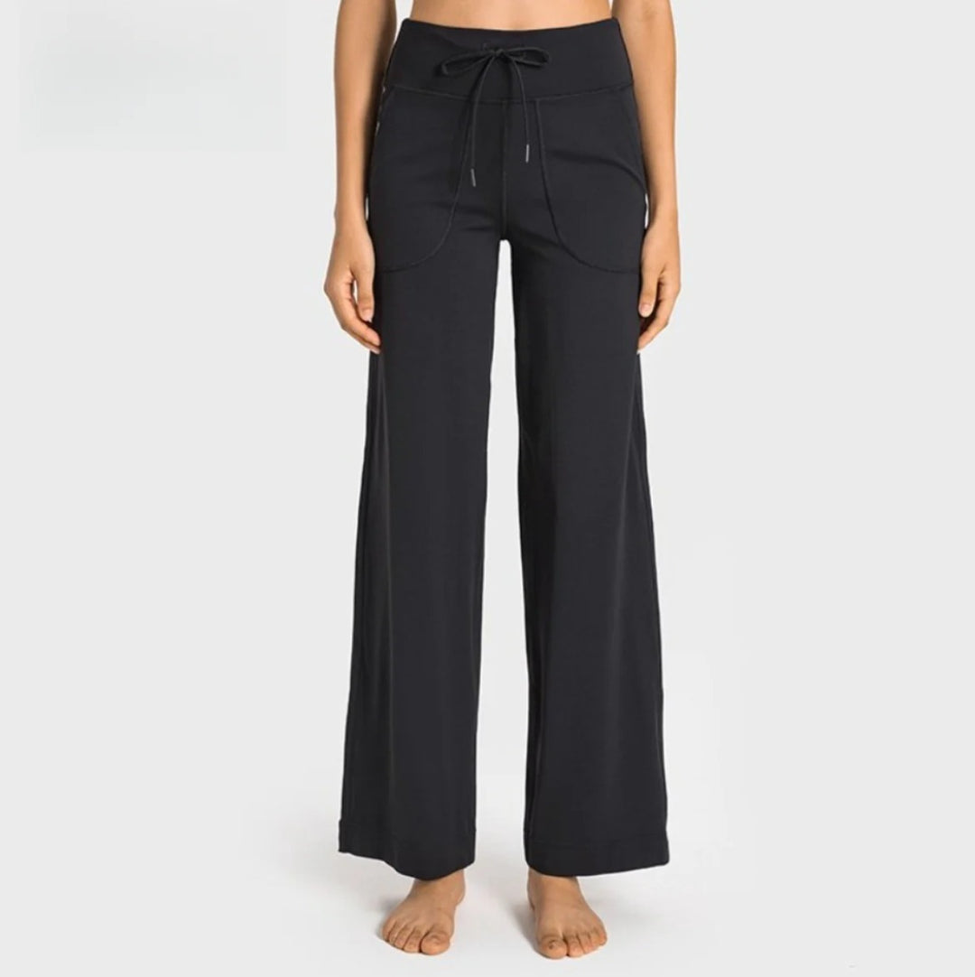 Drune | Hochelastische Yoga-Sporthose mit Kordelzug
