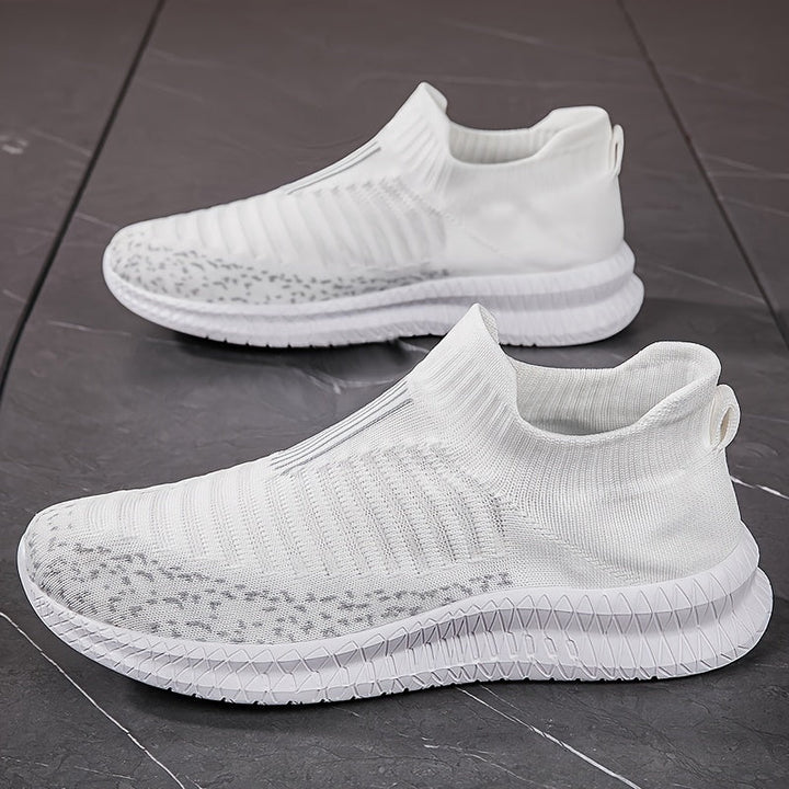 Drune | Atmungsaktive Slip-On-Sneaker mit Strick-Obermaterial
