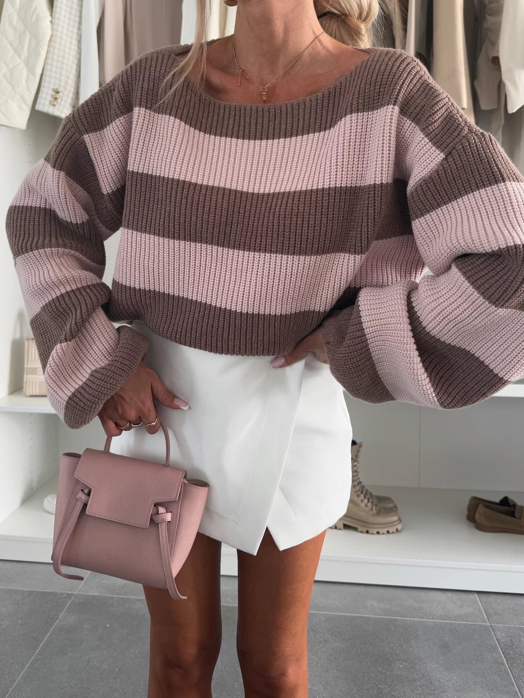 Drune | gestreifter Strickpullover mit Rundhalsausschnitt