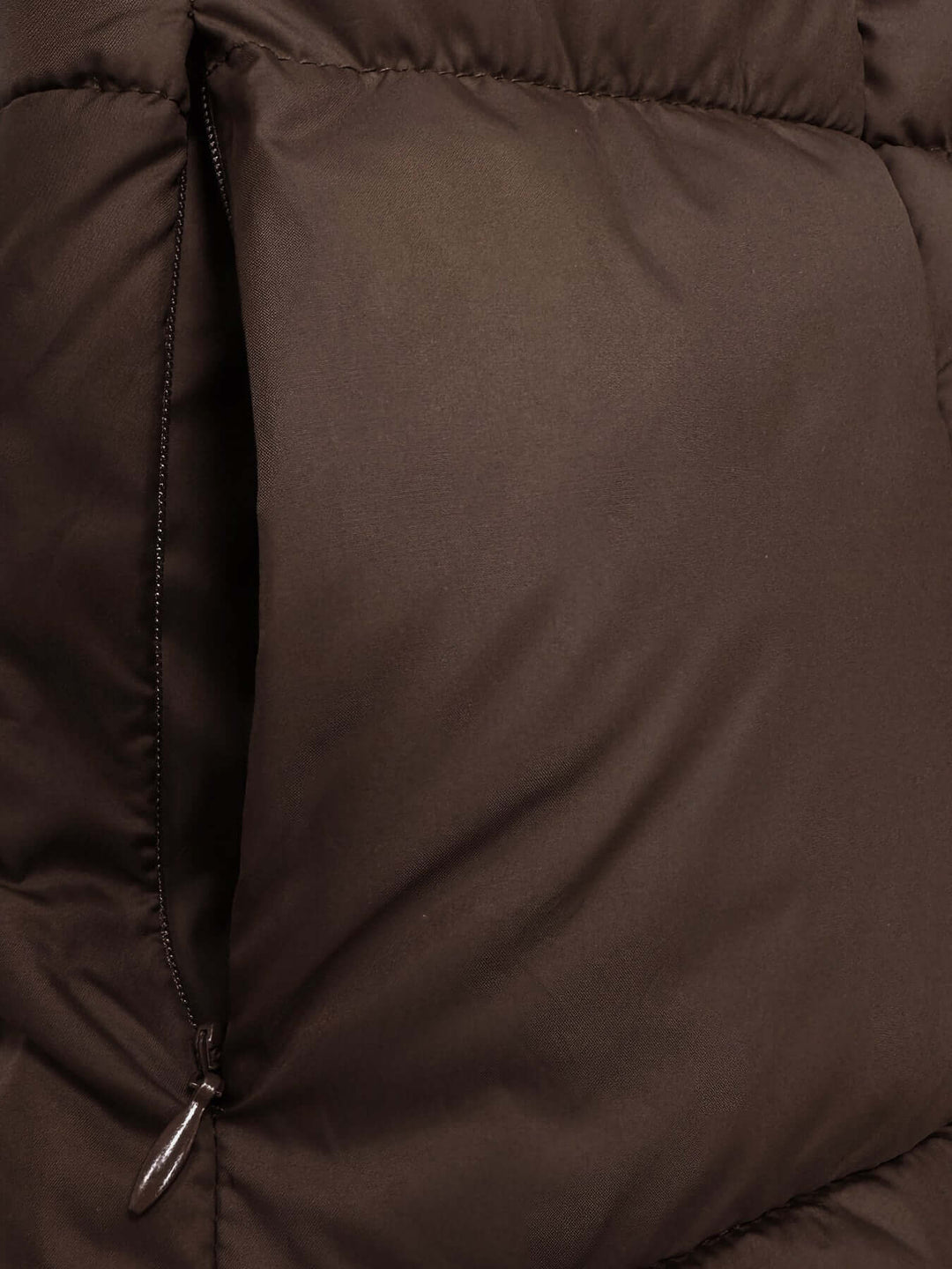 Drune | Frauen Lange Kapuzen-Winter-Pufferjacke