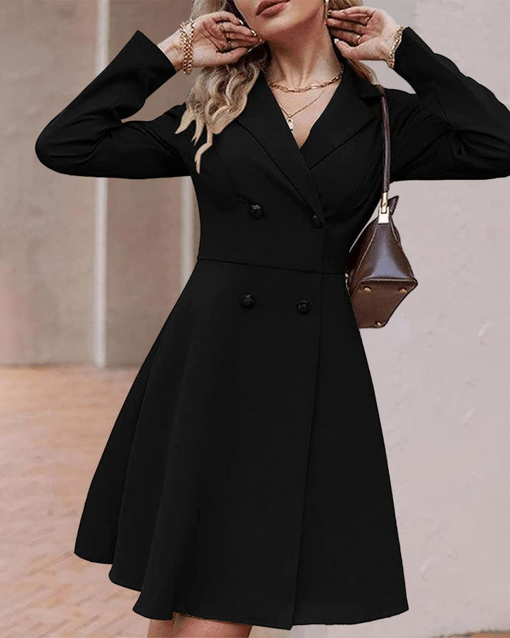 Drune | Kleid mit Knopfrevers