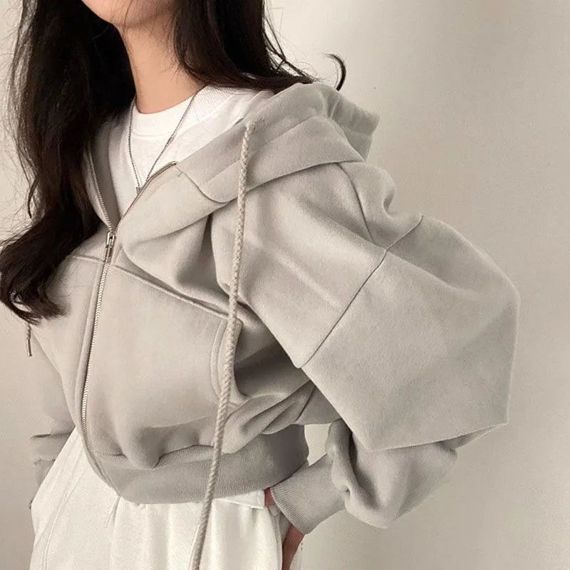 Drune | Stilvoller kurzer Kapuzenpullover