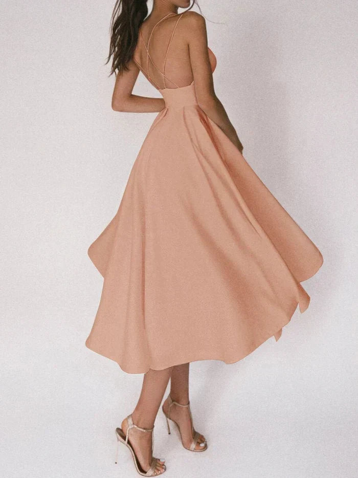 Drune | Schlagkleid mit V Ausschnitt