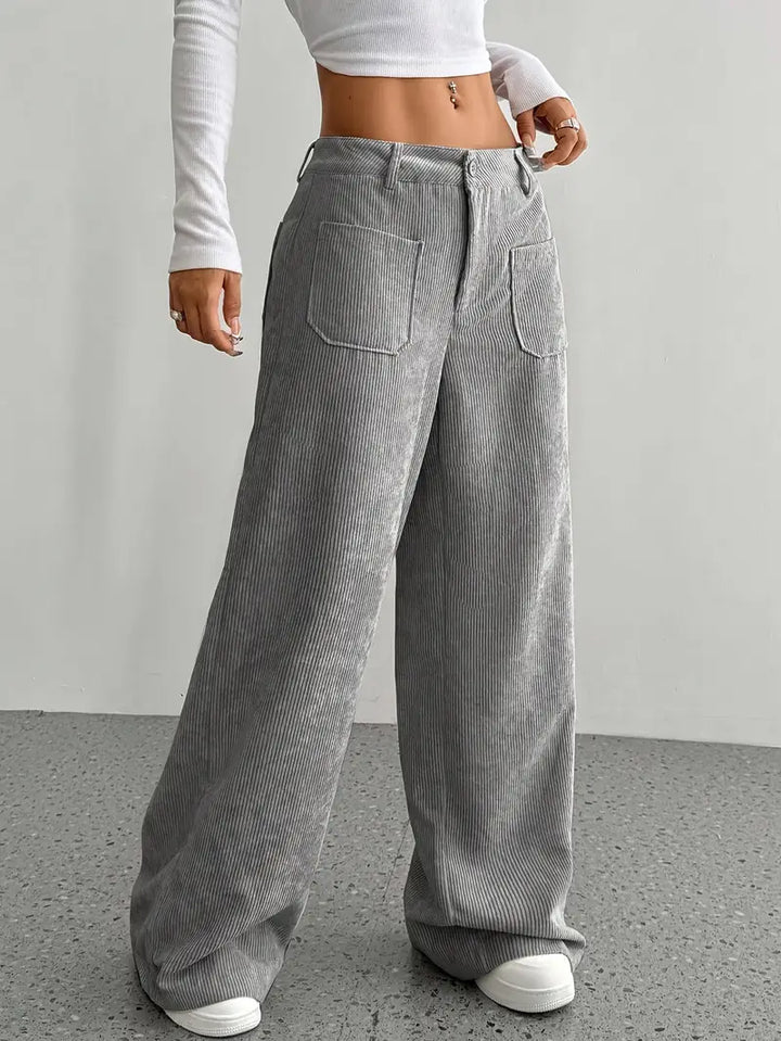 Drune | Cordhose Mit Weitem Bein Für Frauen
