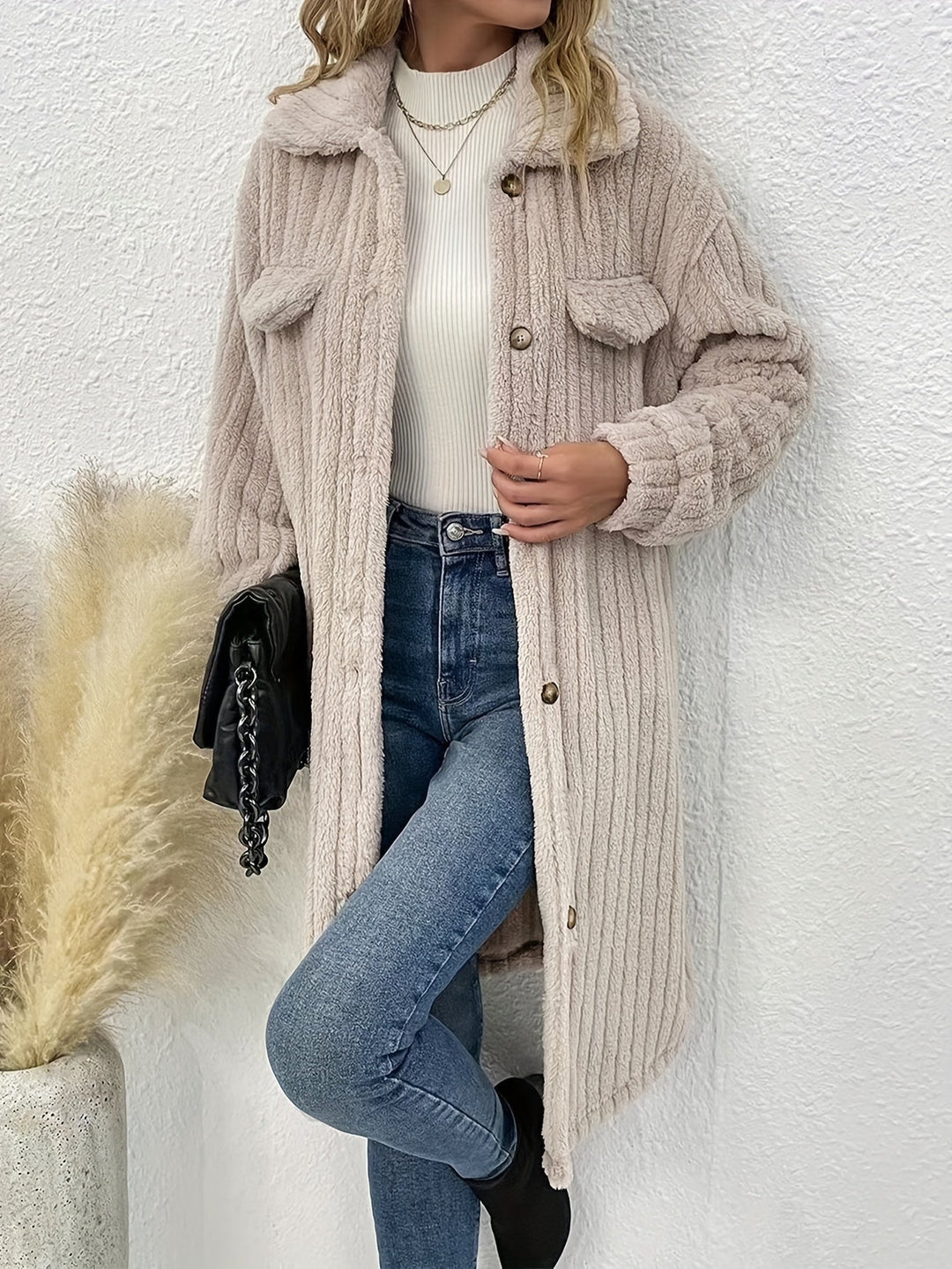 Drune | Lange, Weiche Samtjacke mit Knöpfen Polyester Warm und Bequem