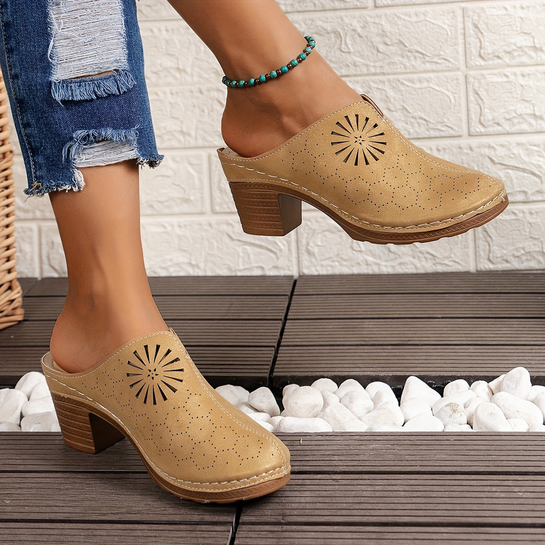 Drune | Damen Clogs Mit Blumenausschnitt Und Weicher Sohle