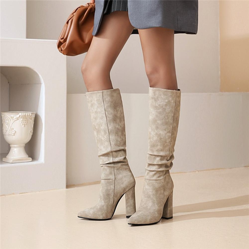Drune | Modische Lederstiefel im Eleganten Stil