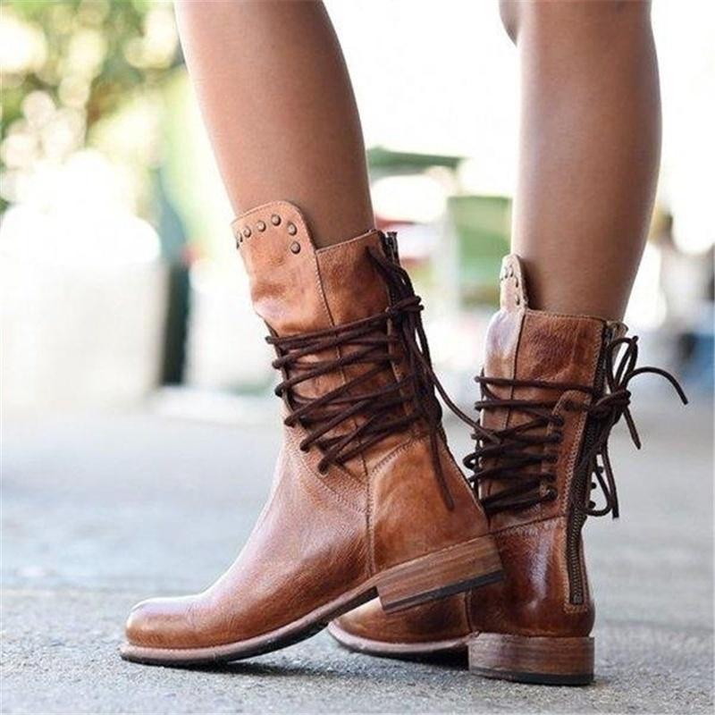 Drune | Stiefeletten Leder Schnürung Nieten Details Niedriger Absatz Runde Spitze
