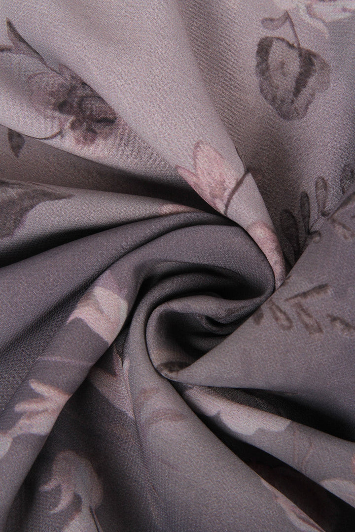 Drune | Midikleid mit Blumenmuster und V-Ausschnitt