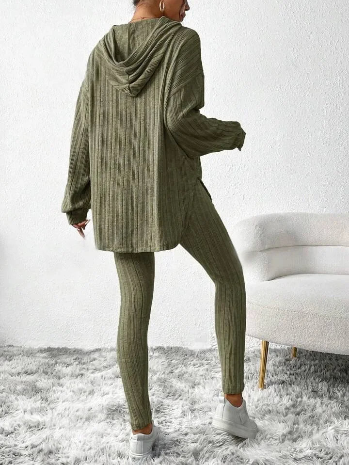 Drune | Geripptes Strick-Loungewear-Set