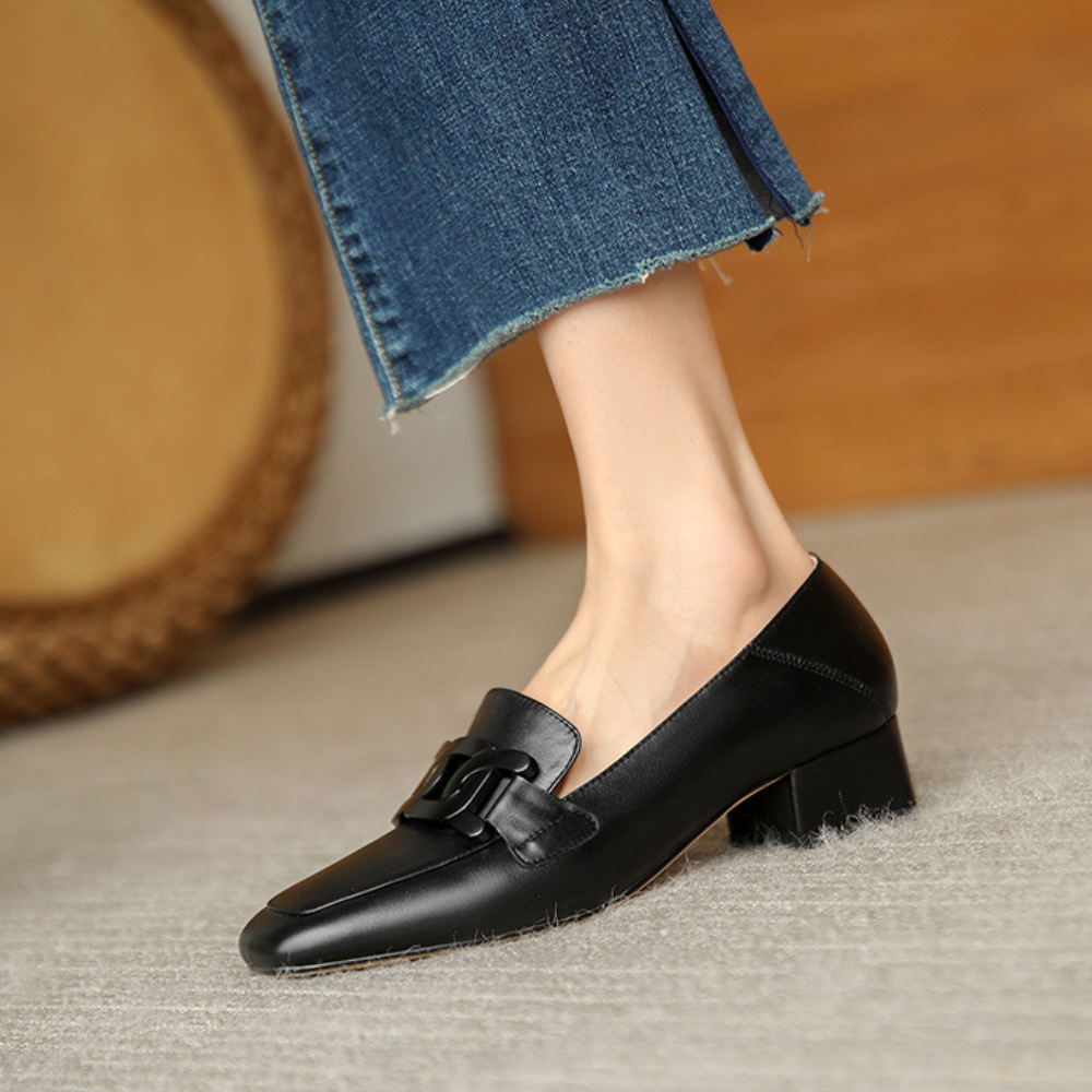 Drune | Bequeme Schuhe mit Mittlerem Absatz und Fußgewölbeunterstützung