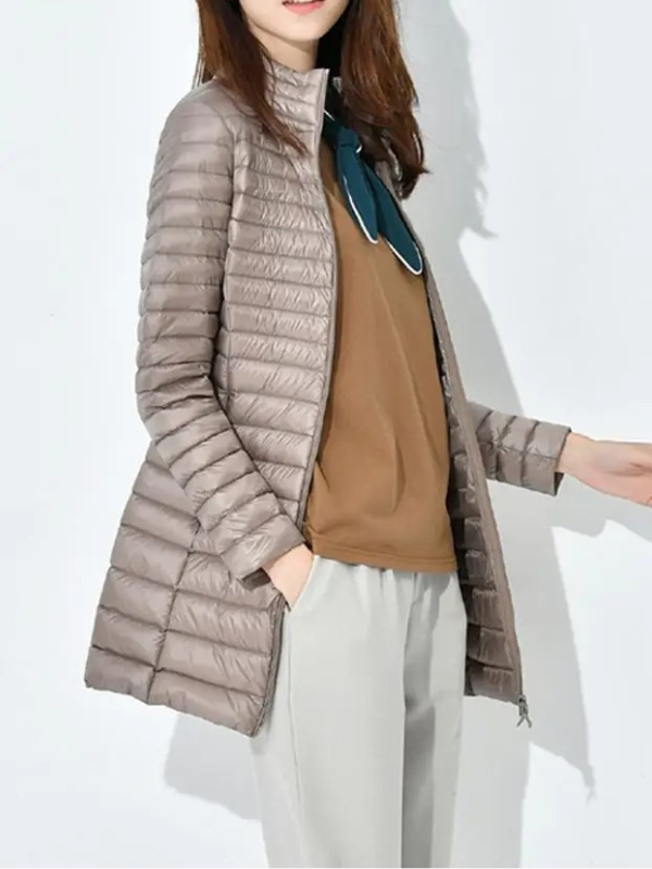 Drune | Damen Leichte Daunenjacke Tailliert