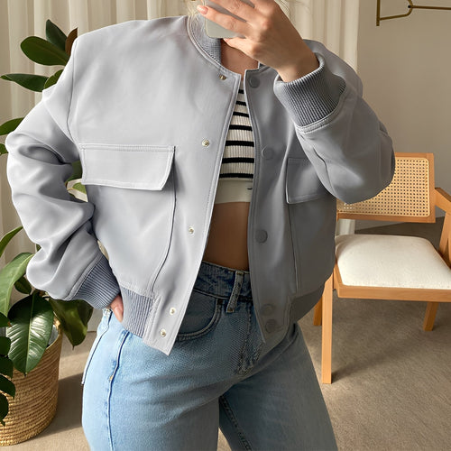Drune | Bequeme und lockere Damenjacke mit großen Taschen