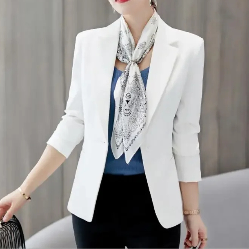 Drune | Eleganter Damenblazer mit Slim Fit