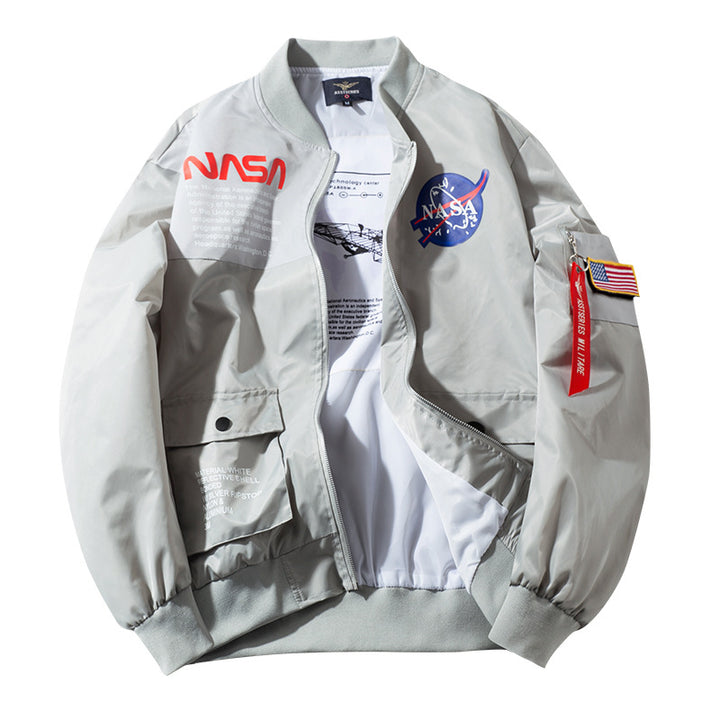 Herren  bestickte Mission-Patch Utility Bomberjacke mit Armreißverschlusstasche Drune