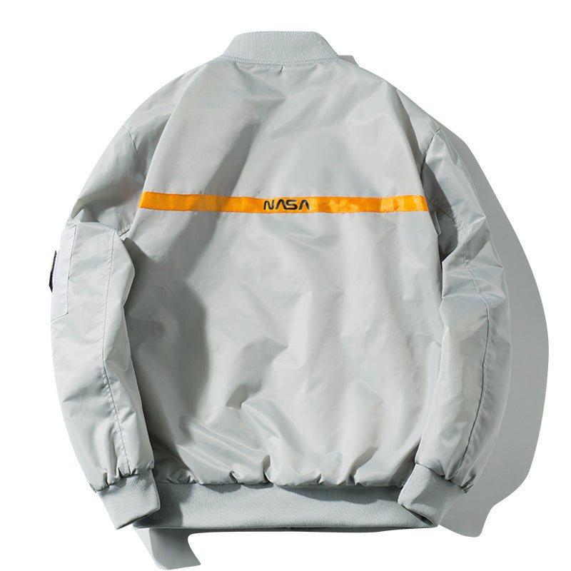 Herren  flugzeuginspirierten leichten Nylon Bomberjacke mit horizontalem Missionsstreifen und gerippten Besätzen Drune