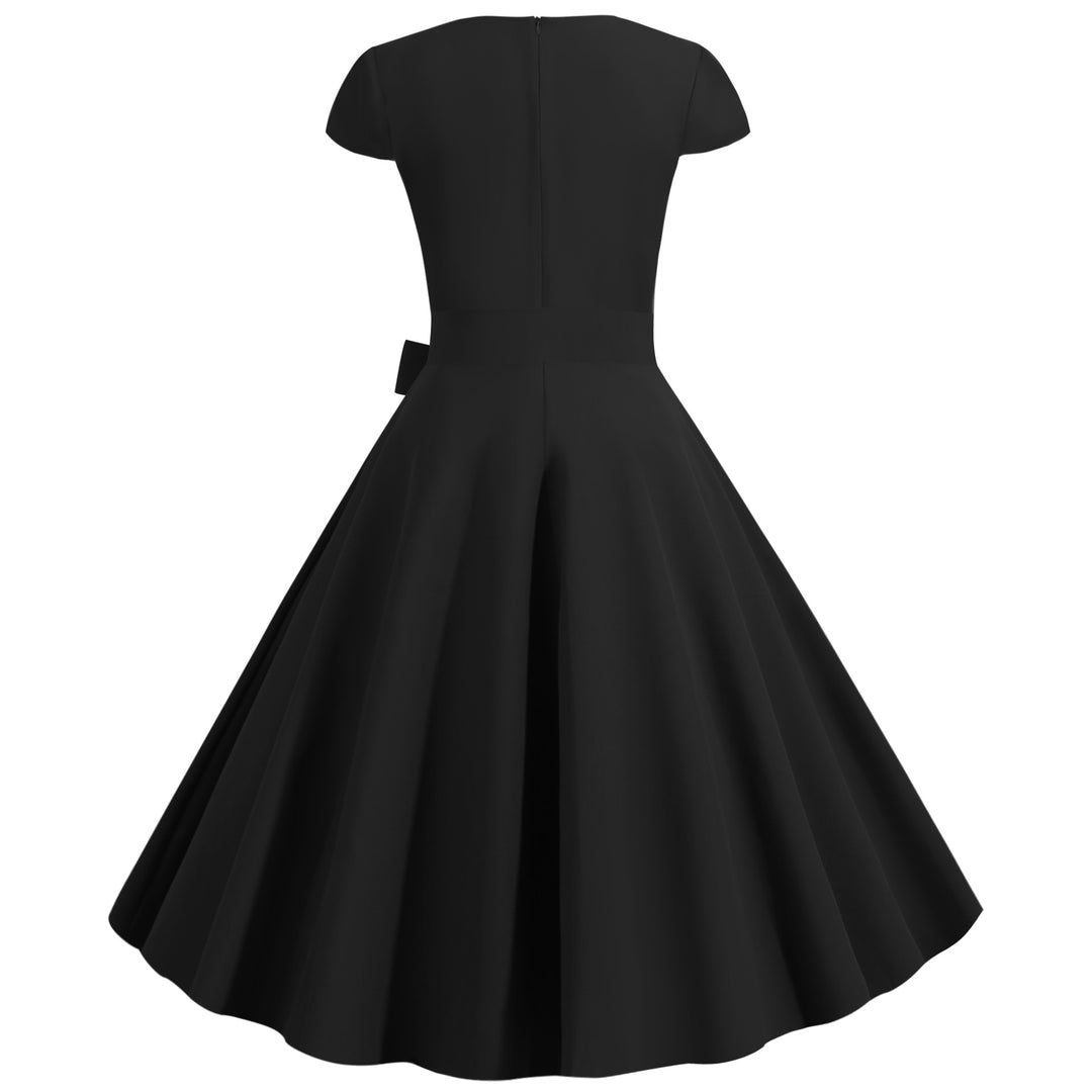 Damen Ballkleid mit elegantem Rock und taillierter Silhouette Drune