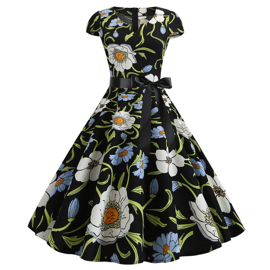Drune | Damenkleid für Hochzeitsgäste mit weitem Saum