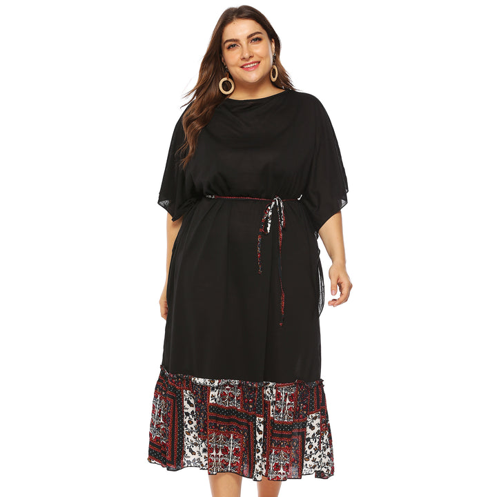 Damen Freizeitkleid mit dekorativer Taillenschnürung und floralen Akzenten Drune