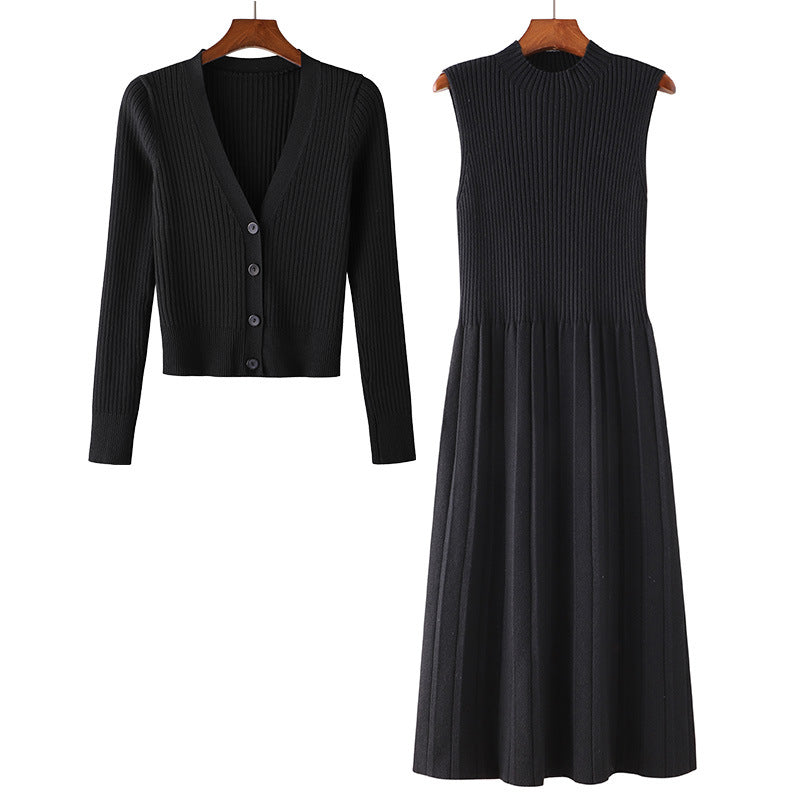 Damen Strickensemble mit V-Ausschnitt und feiner Rippstruktur Drune