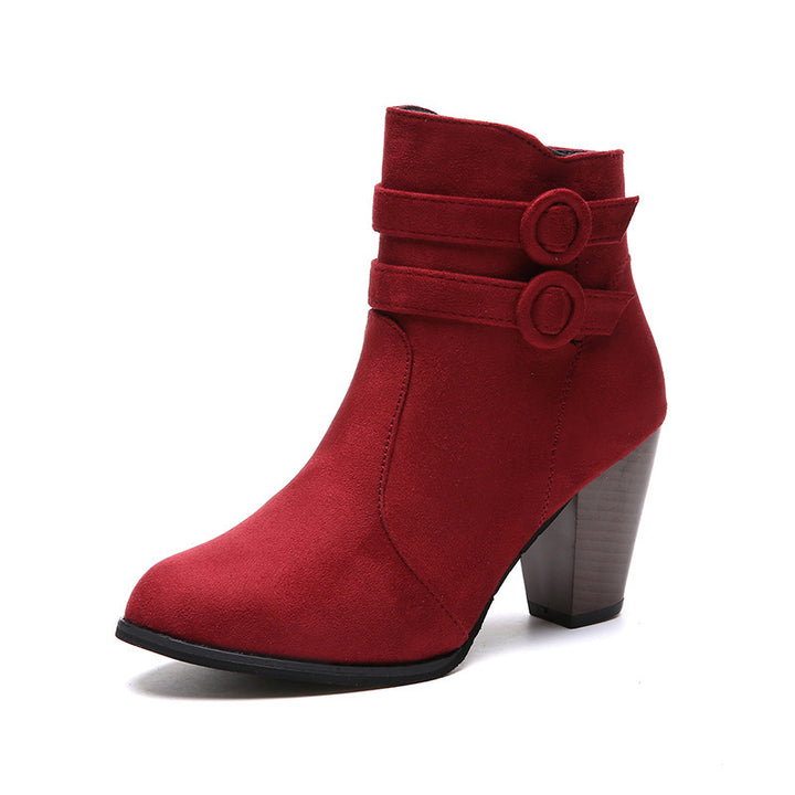 Damen nan elegante Kurzstiefelette in Veloursoptik mit doppelt umlaufendem Zierriemen und konisch gestapeltem Absatz Drune