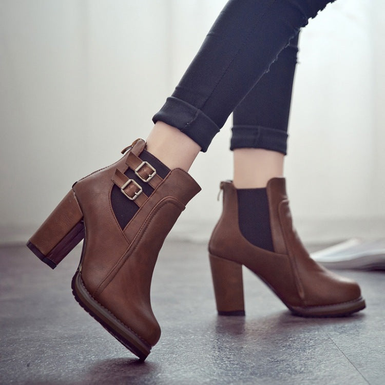 Damen nan knöchelhohe Stiefelette mit hohem Blockabsatz, zwei verstellbaren Riemen und profilierter Laufsohle Drune