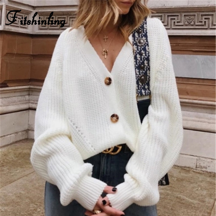 Damen Strickjacke mit oversized Schnitt und dekorativen Knopfdetails Drune