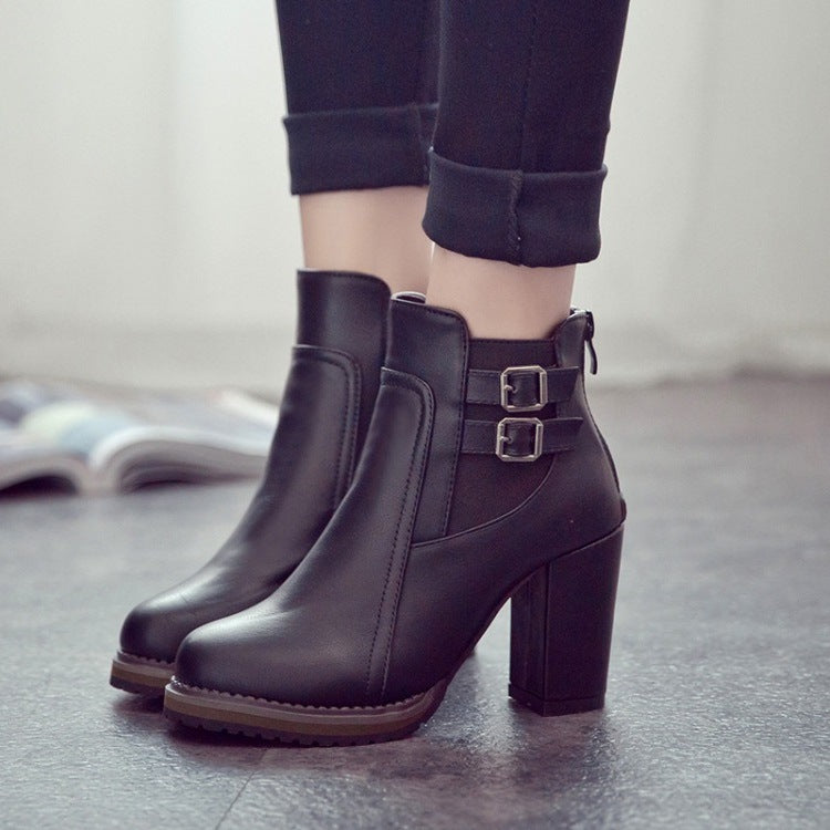 Damen nan knöchelhohe Stiefelette mit hohem Blockabsatz, zwei verstellbaren Riemen und profilierter Laufsohle Drune