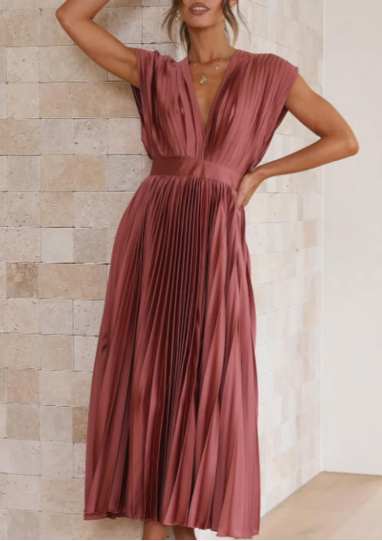 Drune | Elegantes Maxikleid Aus Leichtem Stoff