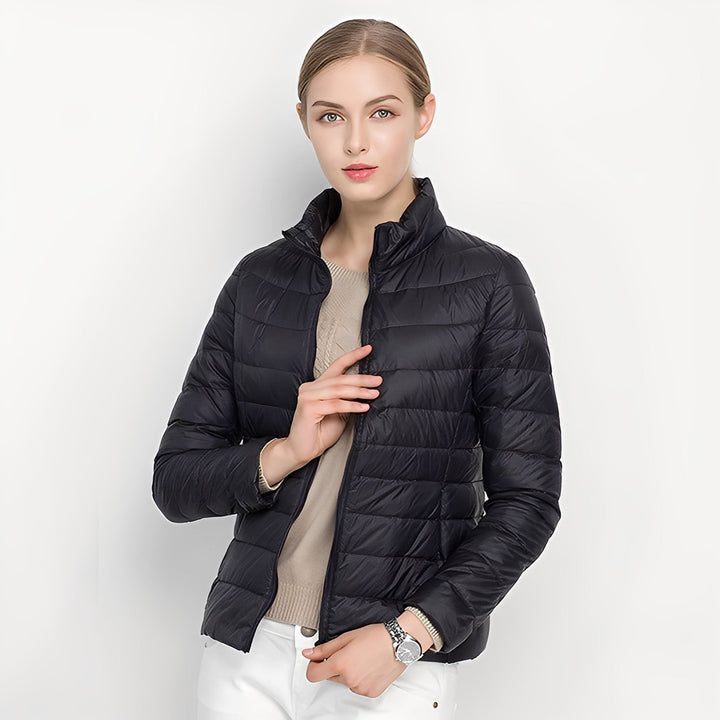 Drune | Figurbetonte warme Damen-Steppjacke
