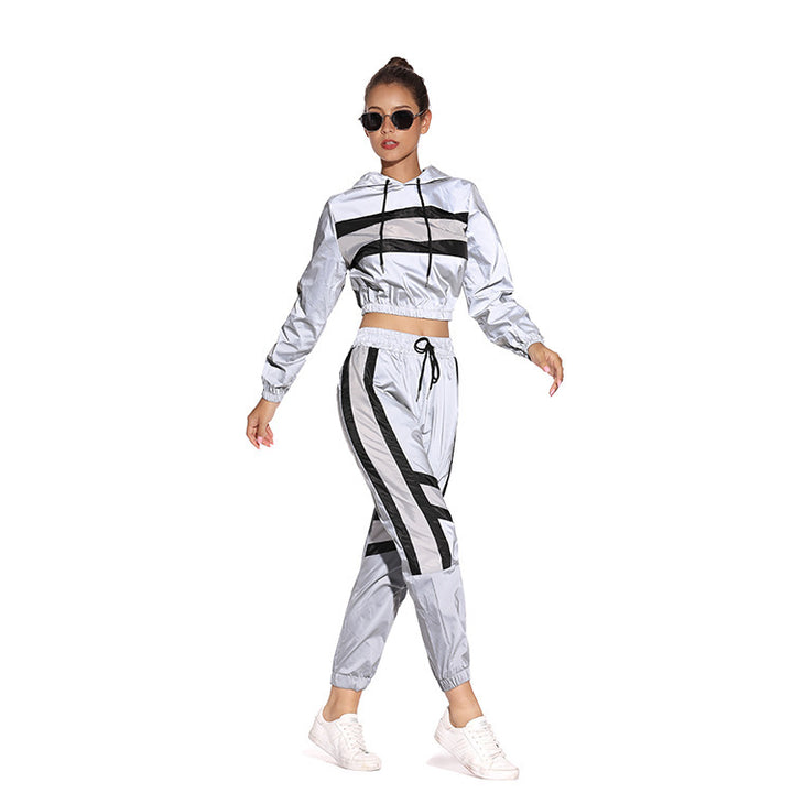 Damen Cropped Hoodie mit sportlichem Streifen-Design Drune