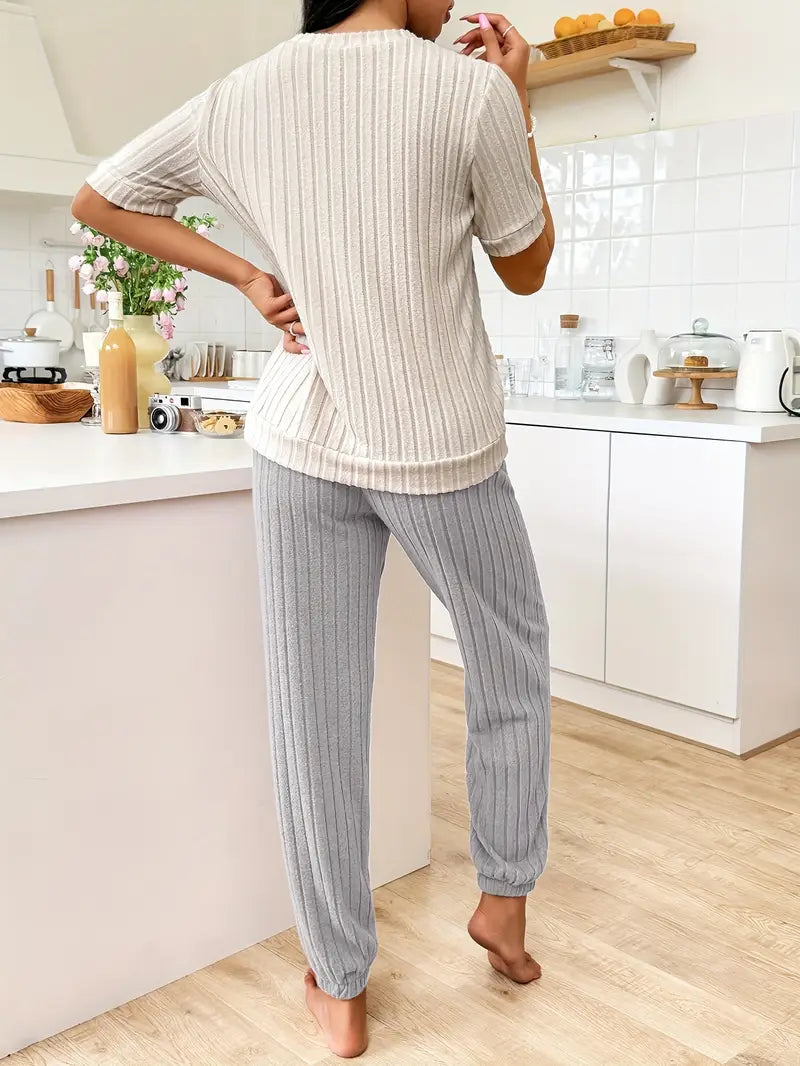 Drune | Gerippte Loungewear-Set