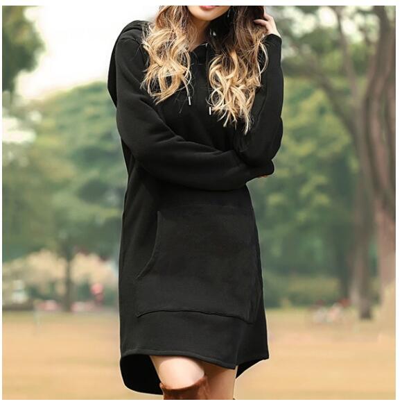 Damen nan Kapuzenkleid aus Sweatstoff, oversized Schnitt mit Kängurutasche Drune