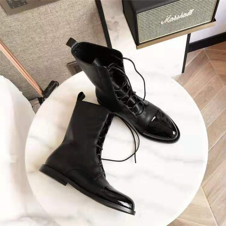 Damen nan elegante Schnür-Boots mit Kappenzehen, verziertem Schnürdetail und praktischen Zugschlaufen Drune