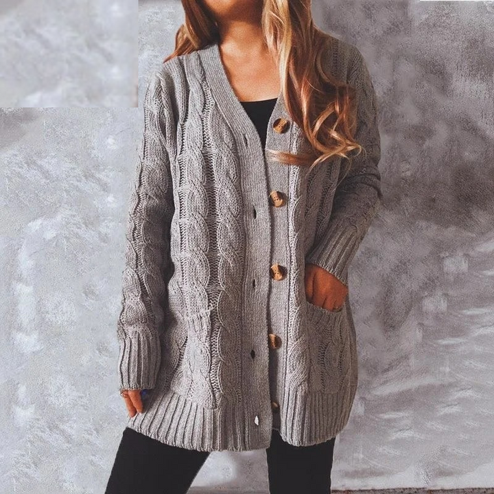 Drune | Wollstrickjacke Damen Mit Zopfmuster Und Holzknöpfen, Lockere