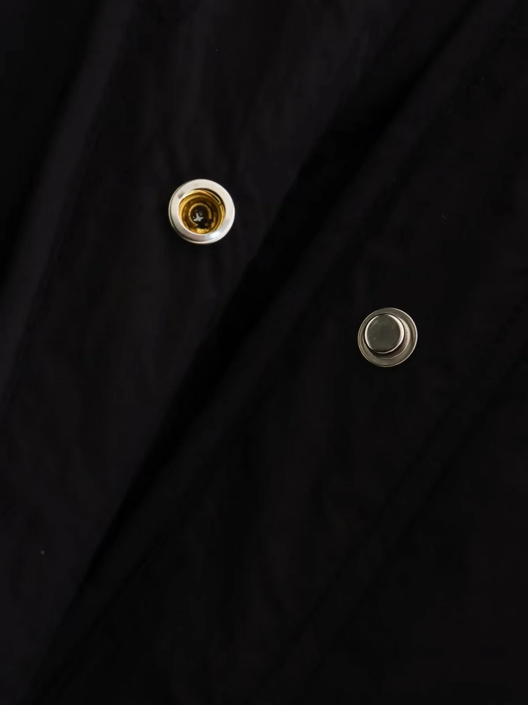 Drune | Gepolsterte Jacke Damen, Leichtes Übergröße Modell Mit Taschen, Knopfverschluss