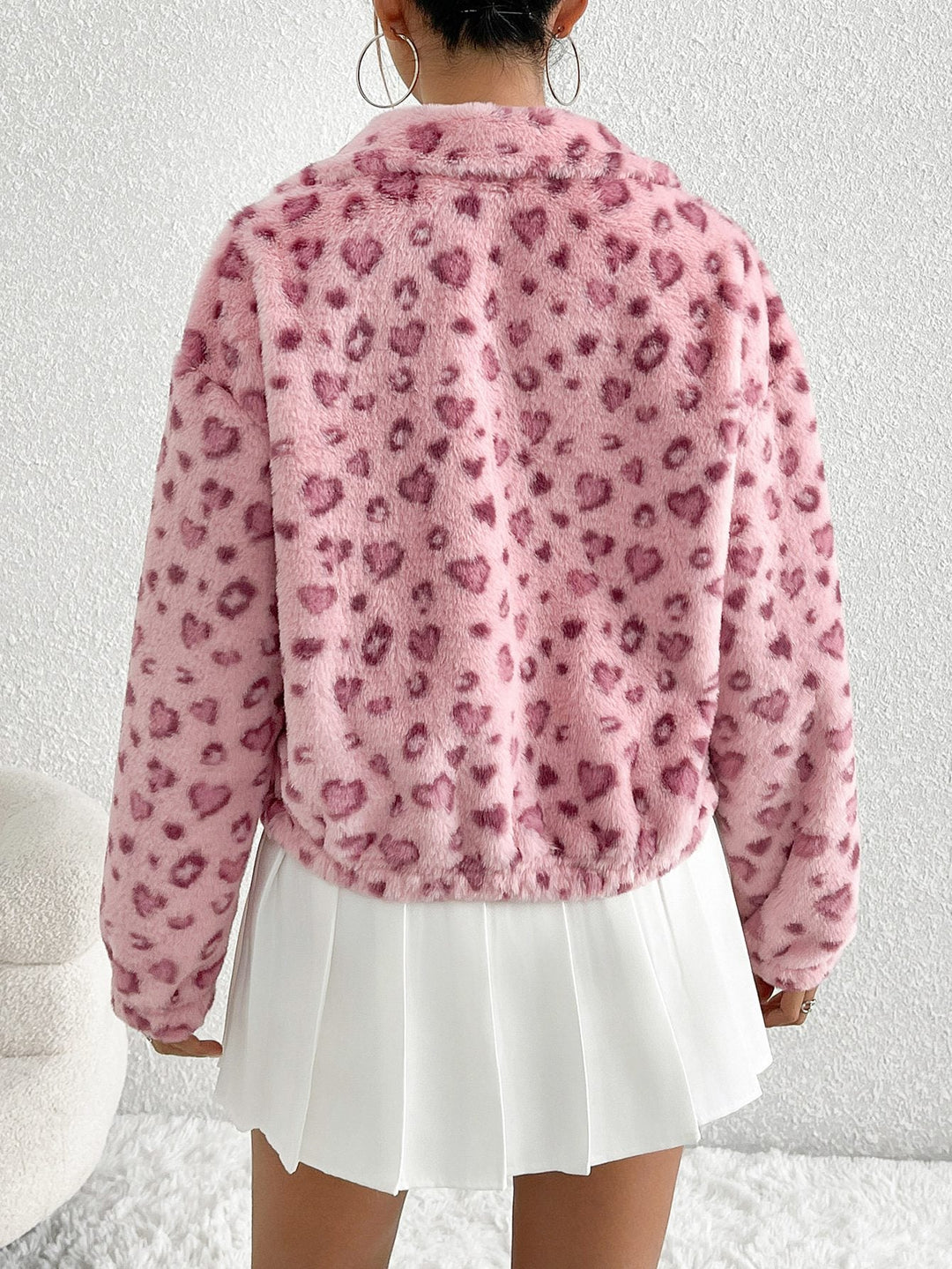Drune | Kunstpelzjacke - Herzdruckdesign - Weiche Polyester-Mischung - Trendige Freizeitoberbekleidung