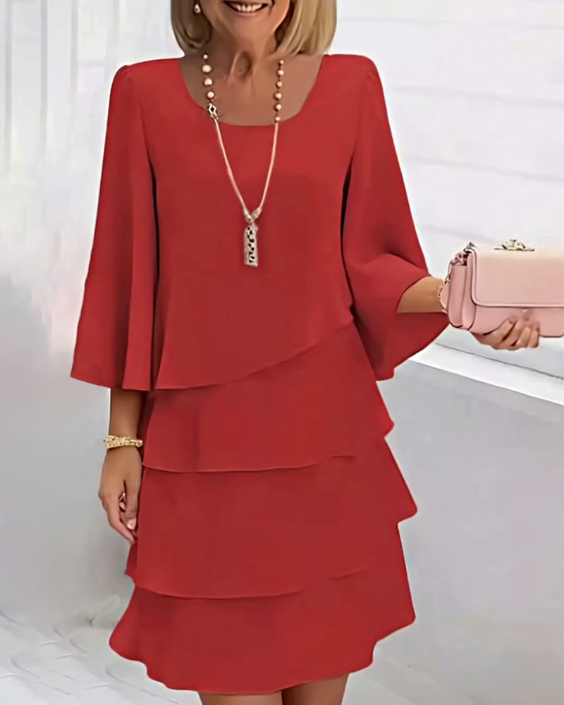 Drune | Einfarbiges Kleid mit Dreiviertelärmeln