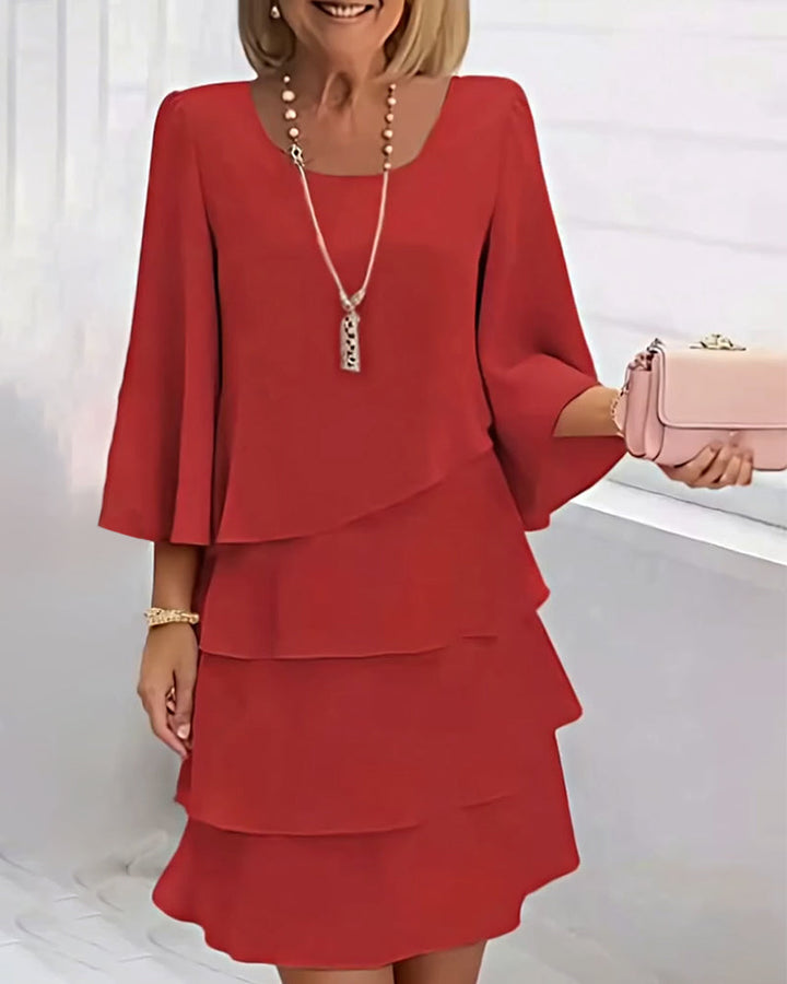 Drune | Einfarbiges Kleid mit Dreiviertelärmeln