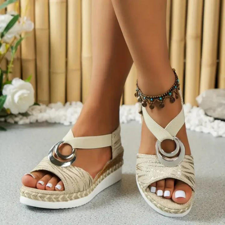 Drune | Vielseitige Stylische Sandalen