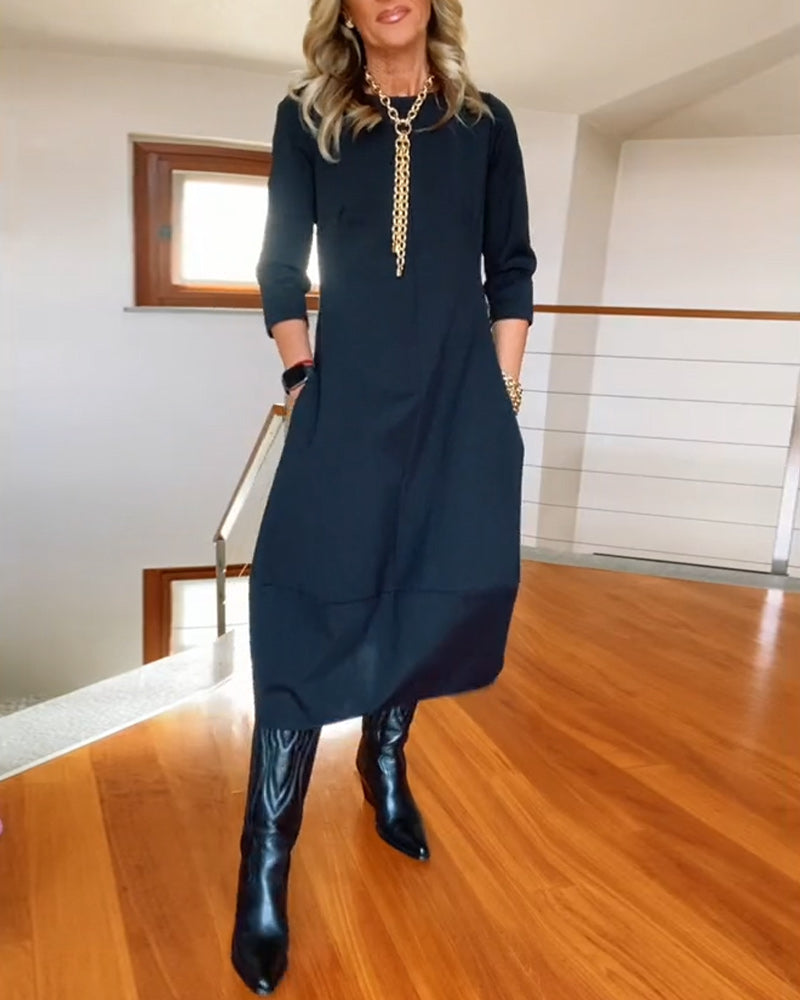 Drune | Einfarbiges Kleid mit Rundhalsausschnitt und Tasche