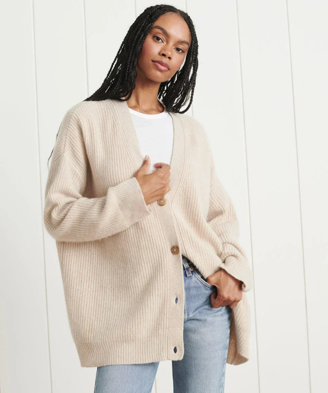 Drune | V-Ausschnitt-Cardigan für Frauen
