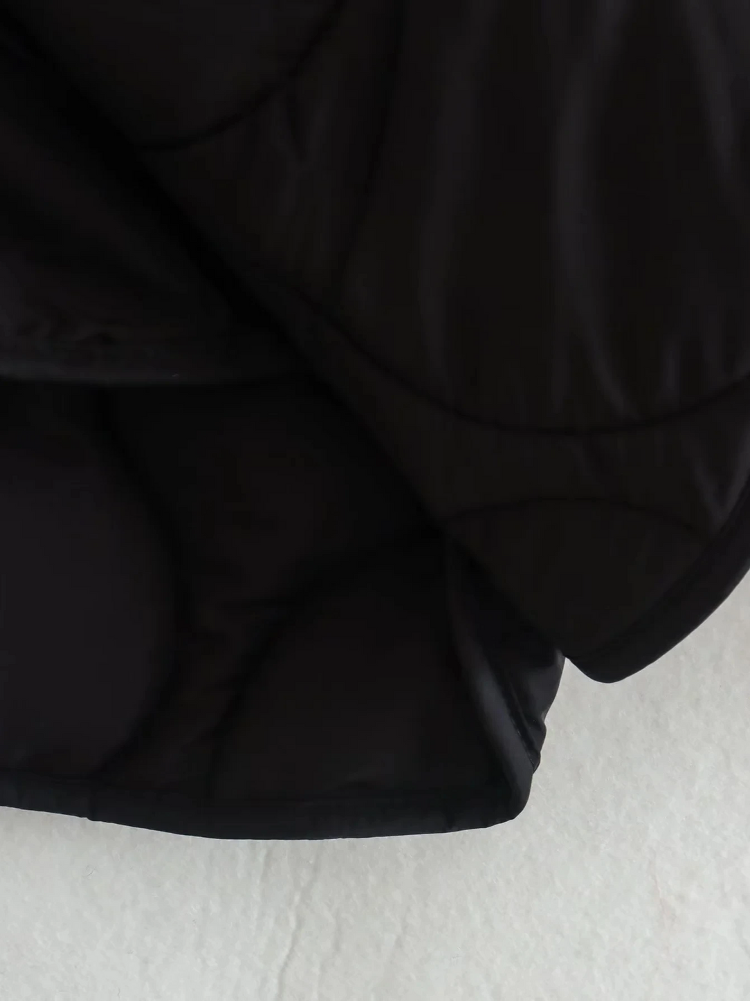 Drune | Gepolsterte Jacke Damen, Leichtes Übergröße Modell Mit Taschen, Knopfverschluss
