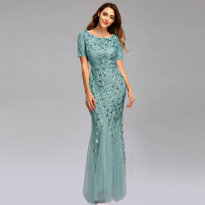Drune | Elegantes Abendkleid in Gold
