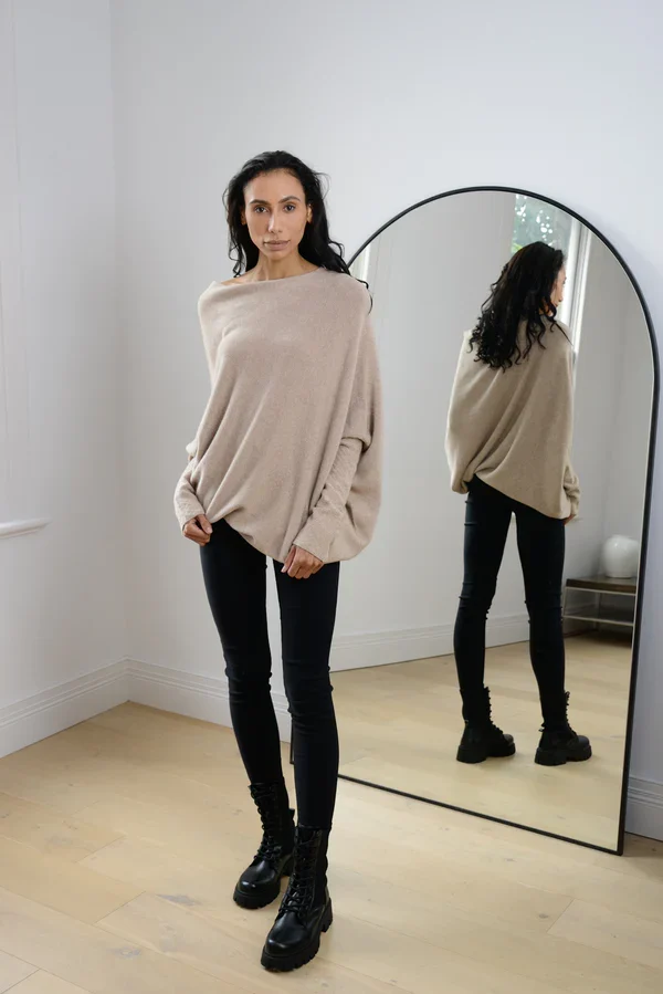 Drune | Asymmetrisch Drapierter Pullover