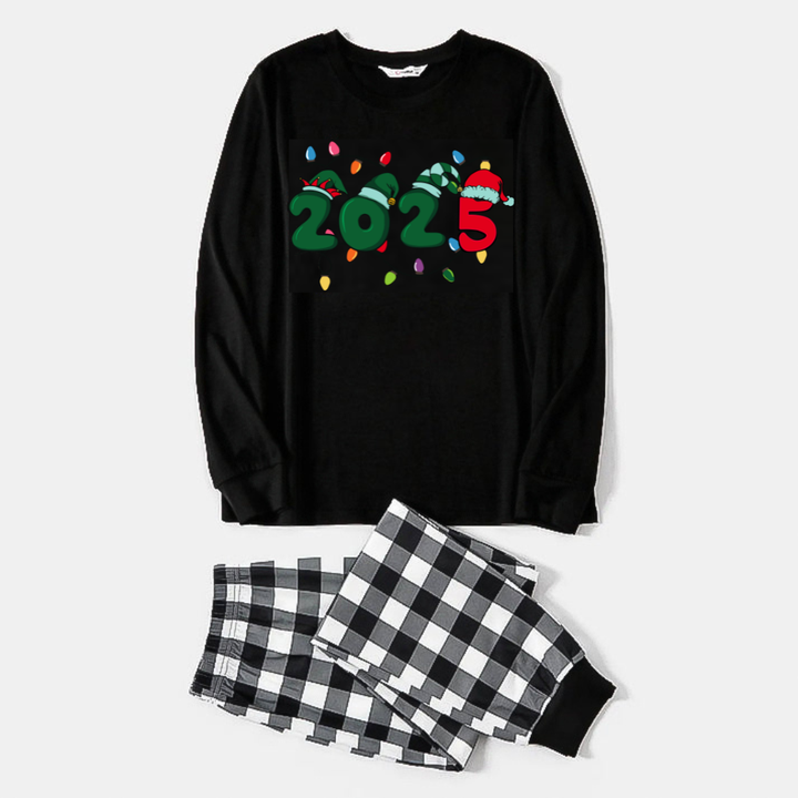 Drune | Weihnachten "2025" Briefdruck Schwarzes Langarmshirt mit Schwarz-Weißkarierten Hosen Familienpassende Pyjamas
